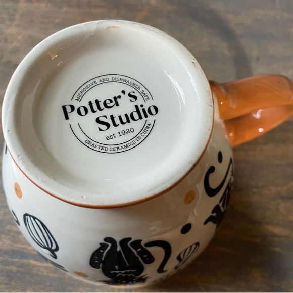 Potter’s studio, white black orange coffee mug new - Picture 2 of 4
